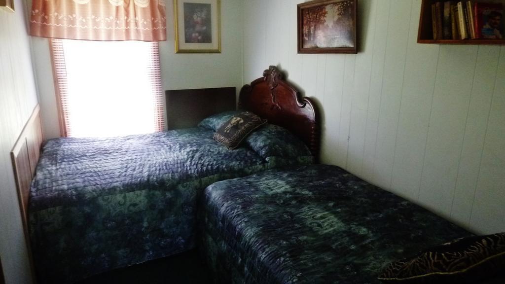 Silver Springs Cottage Resort Harcourt 외부 사진