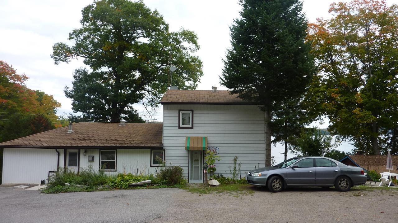Silver Springs Cottage Resort Harcourt 외부 사진